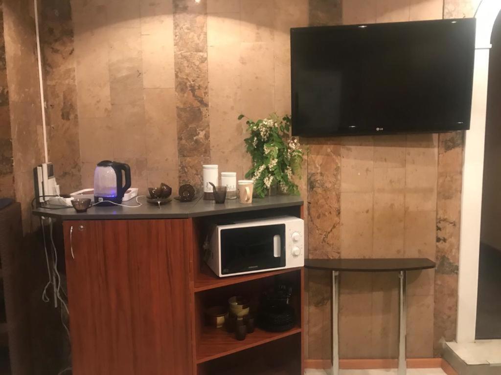Hostel Desyatinnaya *